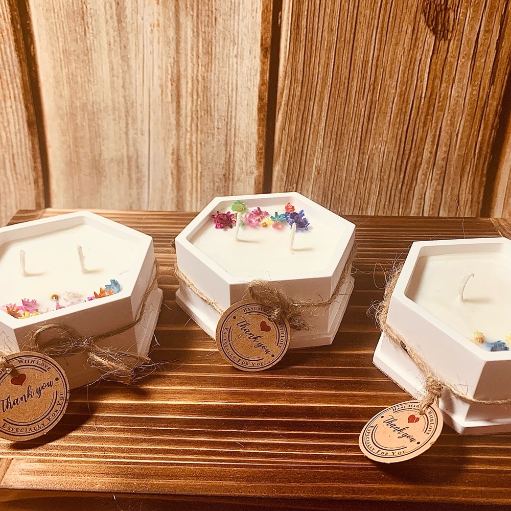 Hand poured desert candle